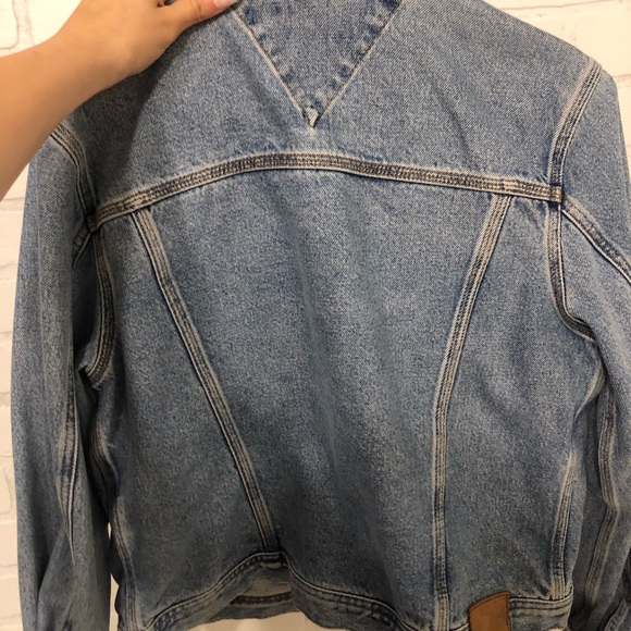 vintage Tommy Hilfiger denim jacket - Picture 2 of 2